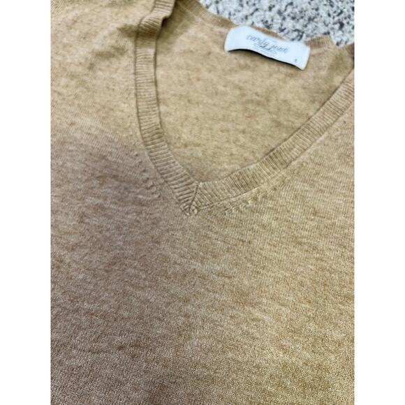 🌟3 for $35🌟 Carly Jean Los Angeles CJLA Pullover Sweater, V-Neck Camel Cashmere - Picture 10 of 11